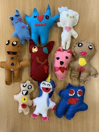 We made these fun and fabulous felt toys.